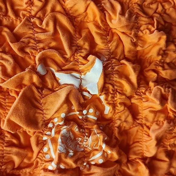 NWT WOMENS CRINKLED SLINKY JORDAN TOP - Picture 2 of 4